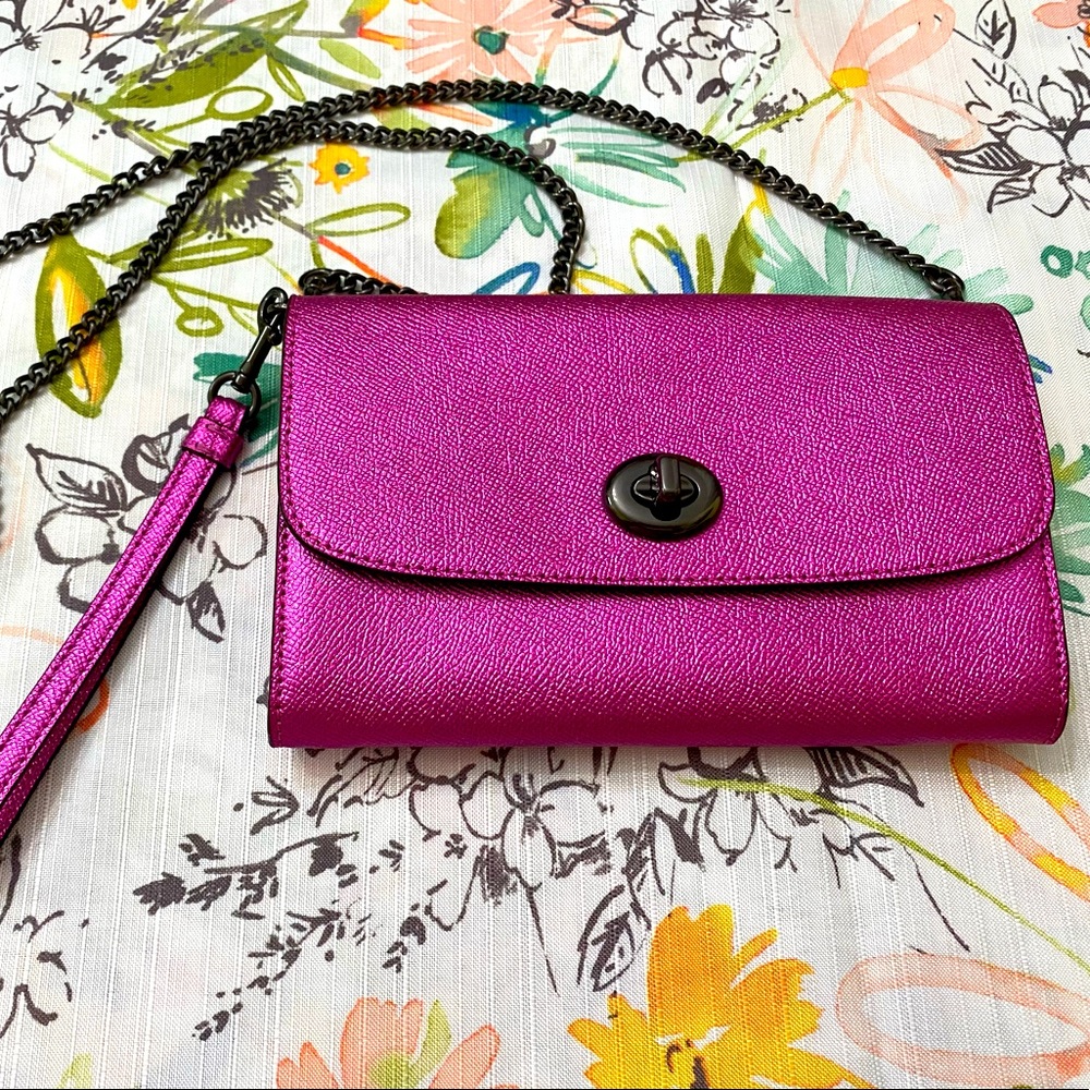 COACH METALLIC PINK CROSSBODY/WRISTLET